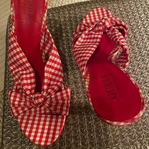 Vintage guess heels. Femme fatale. Sandals…. Fun And sun… never worn